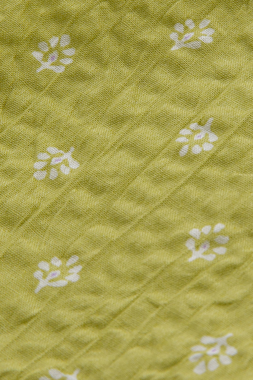 【予約商品】Luxury コレクション：Soft Motif  総柄プリントテーラードカラーシャツ