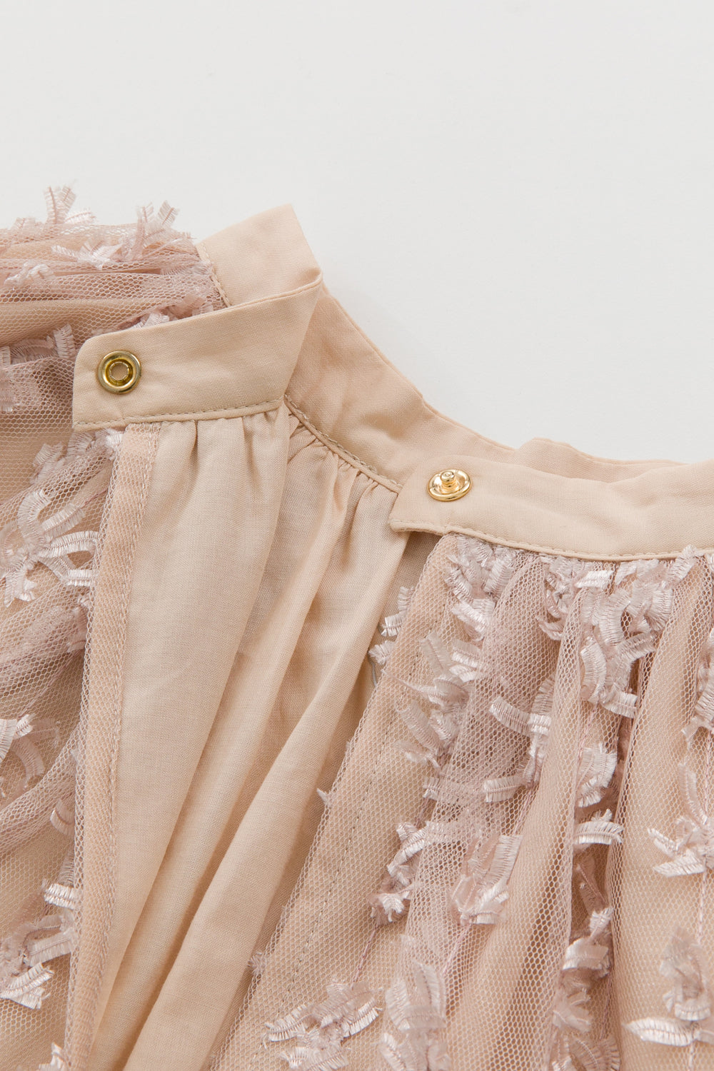 【予約商品】Luxury コレクション：Soft Wings リボン付きケープ