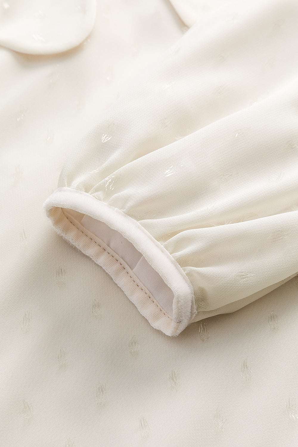 【予約商品】Luxuryコレクション：Winter Blossom ラメシフォン リボンカラー長袖ブラウス