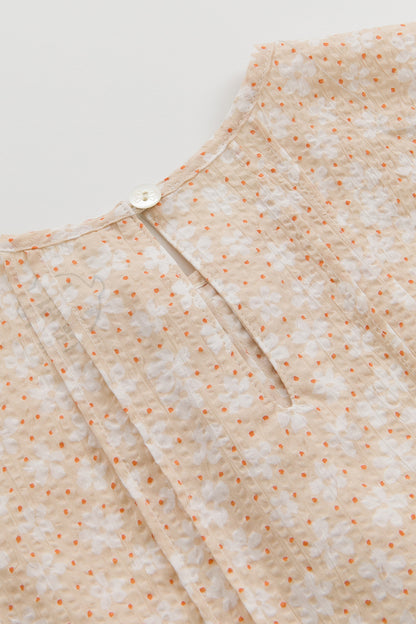 【予約商品】Luxury コレクション：Bloom ピンタックフロントノースリーブトップス