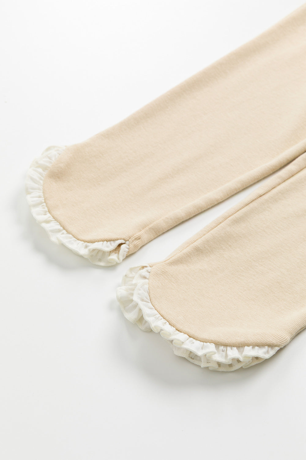 【予約商品】Main コレクション：Lily フリルレギンスパンツ