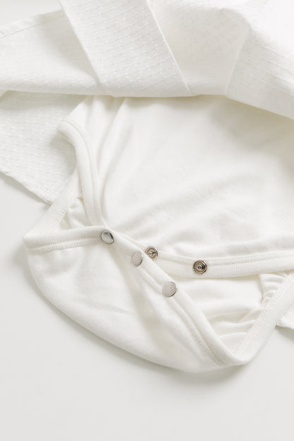 【予約商品】Luxuryコレクション：Rosalie リボン柄ジャカード フリルカラー ボックスプリーツ ドレスロンパース