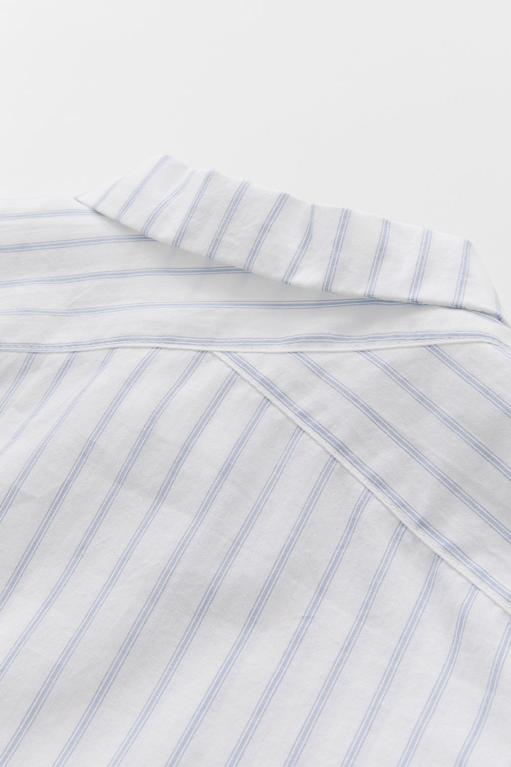 【予約商品】Main コレクション：Prep Stripe トライプシャツ