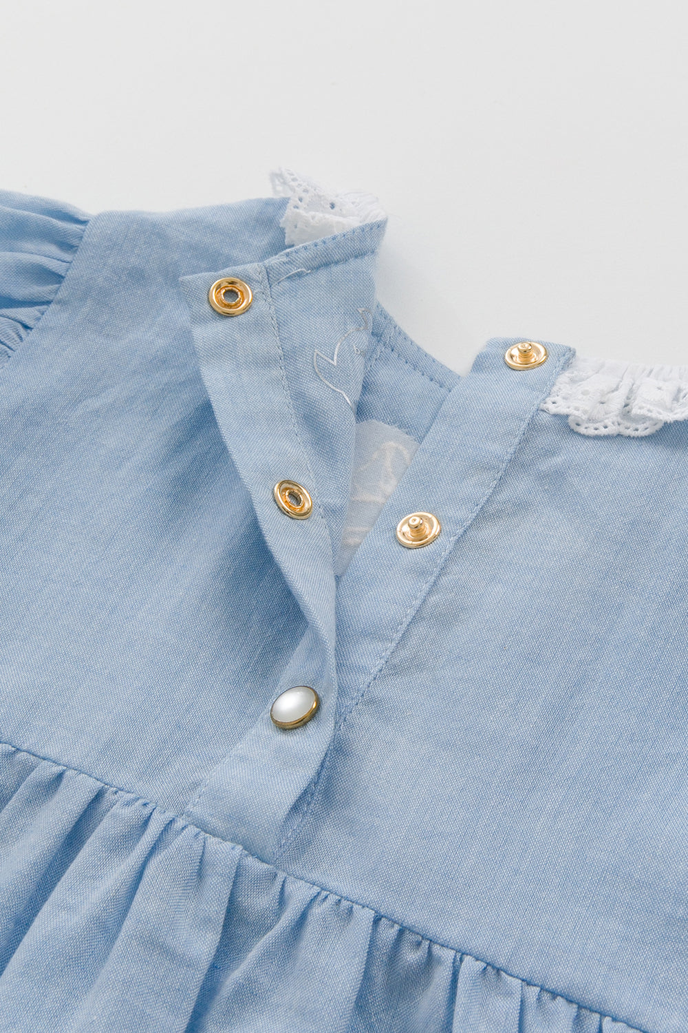 Mainコレクション ：Ruffle Cloud パフスリーブワンピース
