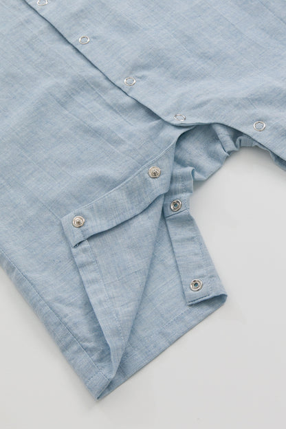 【予約商品】Main コレクション：Pure Form シャツベビーロンパース