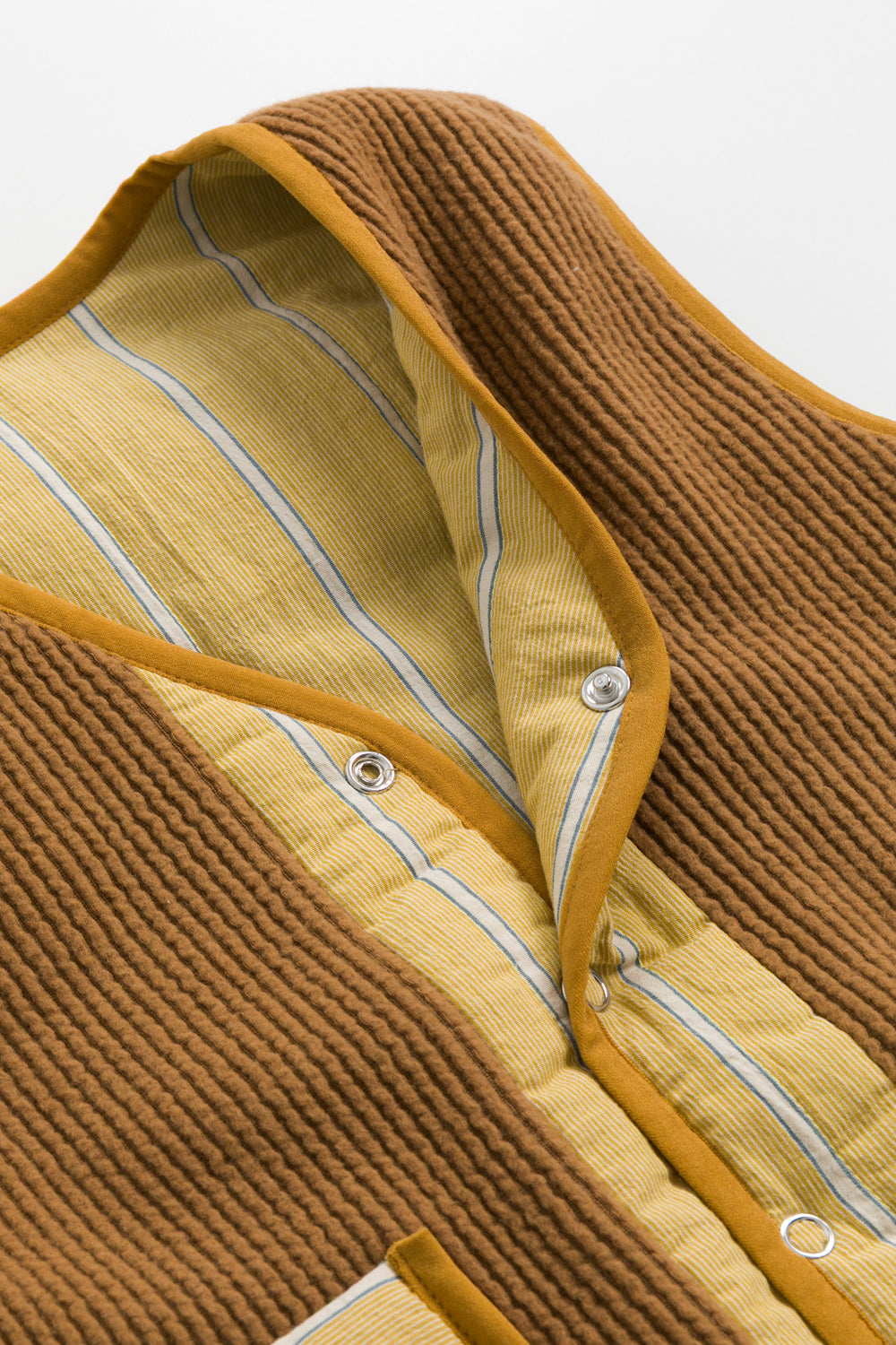 【予約商品】Luxuryコレクション：Zigzagリバーシブルベスト