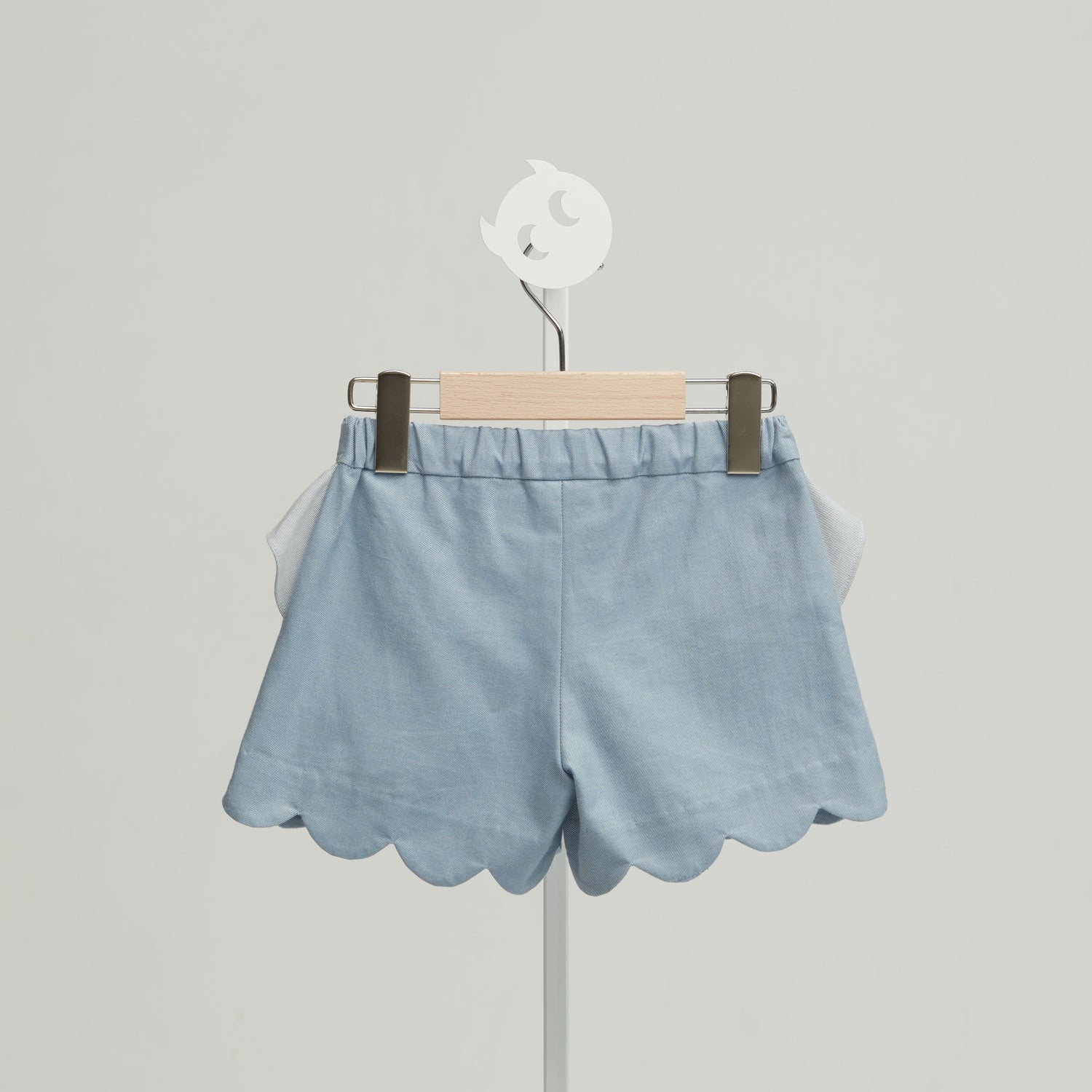 フリルフレアショートパンツ